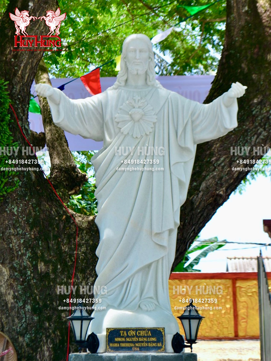 tượng chúa giê su thánh tâm