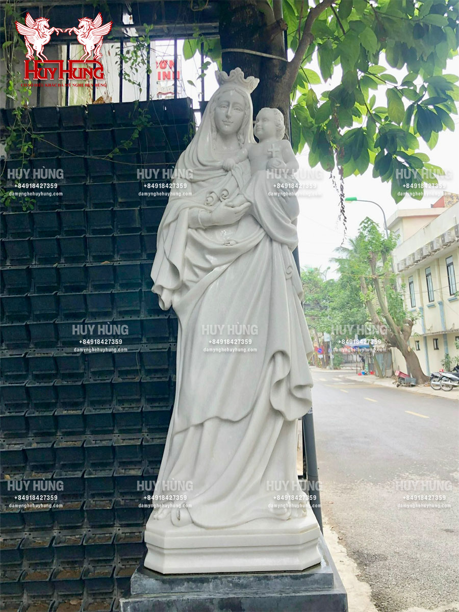Tượng Đức Mẹ Thiên Chúa